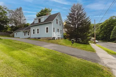 15 School St, Buckland, MA 01370 - Photo 4