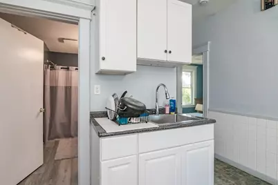 208 Prospect St #1, Chicopee, MA 01013 - Photo 4