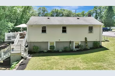 20 Madison Ave, Randolph, MA 02368 - Photo 6