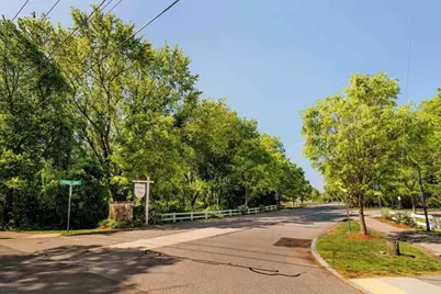 64 Kendall Ct #64, Bedford, MA 01730 - Photo 32