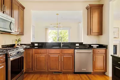 64 Kendall Ct #64, Bedford, MA 01730 - Photo 12