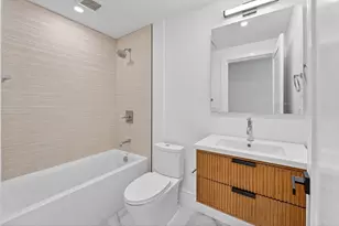 325B Alewife Brook Pkwy, Somerville, MA 02144 - Photo 32