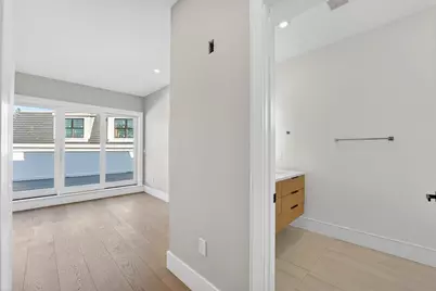 325B Alewife Brook Pkwy #B, Somerville, MA 02144 - Photo 18