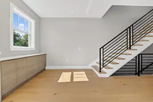 325B Alewife Brook Pkwy, Somerville, MA 02144 - Photo 12
