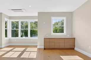 325B Alewife Brook Pkwy, Somerville, MA 02144 - Photo 14