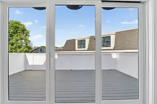 325B Alewife Brook Pkwy, Somerville, MA 02144 - Photo 22