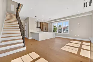 325B Alewife Brook Pkwy, Somerville, MA 02144 - Photo 6