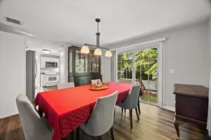 27 N Grove St, Middleborough, MA 02346 - Photo 16