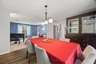 27 N Grove St, Middleborough, MA 02346 - Photo 18