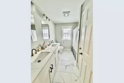 60 Garside St #5, Fall River, MA 02720 - Photo 8