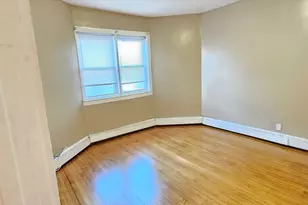 77-79 Willowwood, Boston, MA 02124 - Photo 2