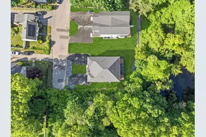 142 Fisher St #B, Attleboro, MA 02703 - Photo 2