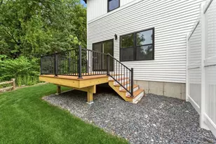142 Fisher St, Attleboro, MA 02703 - Photo 40