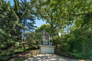25 Chestnut Hill Rd, Newton, MA 02467 - Photo 28