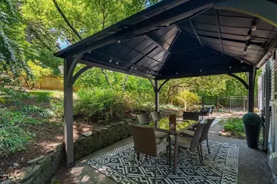 25 Chestnut Hill Rd, Newton, MA 02467 - Photo 20