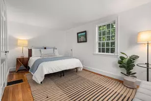 25 Chestnut Hill Rd, Newton, MA 02467 - Photo 12