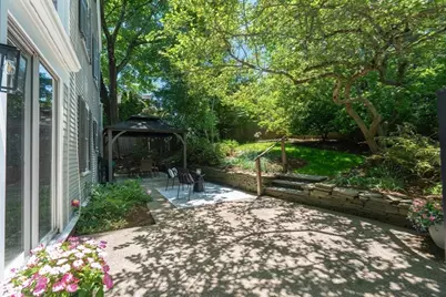 25 Chestnut Hill Rd, Newton, MA 02467 - Photo 22
