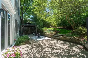 25 Chestnut Hill Rd, Newton, MA 02467 - Photo 22