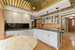 34 Spring St, Lexington, MA 02421 - Photo 4