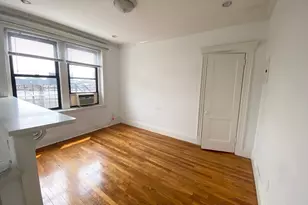 51 Park Dr, Boston, MA 02215 - Photo 2