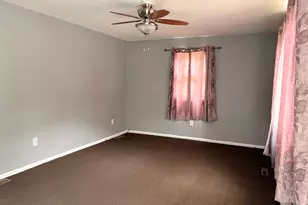 49 Riverton Rd, Springfield, MA 01109 - Photo 14