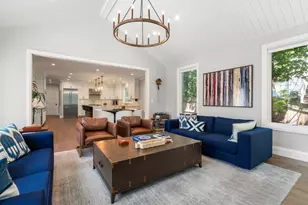 1058 Beacon St, Newton, MA 02459 - Photo 16