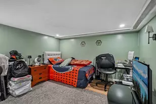 79 Russ St, Randolph, MA 02368 - Photo 18