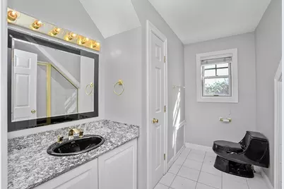 81 Beecher Pl #81, Newton, MA 02459 - Photo 26
