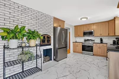 762 Center St, Ludlow, MA 01056 - Photo 4