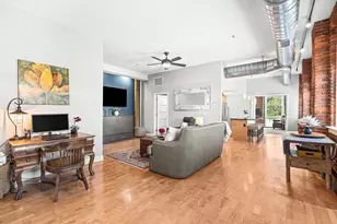 25 Cedar St, Amesbury, MA 01913 - Photo 4