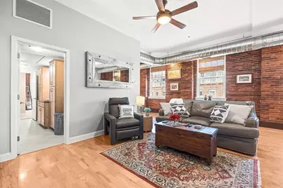 25 Cedar St #14, Amesbury, MA 01913 - Photo 8