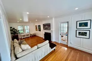 22 Longfellow Rd, Worcester, MA 01602 - Photo 6