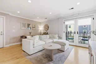 881 E 2nd St, Boston, MA 02127 - Photo 1