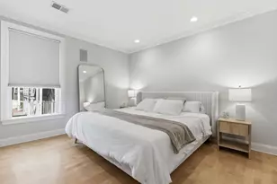881 E 2nd St, Boston, MA 02127 - Photo 8