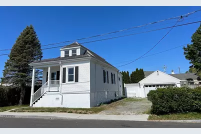 5 Almy Street, Dartmouth, MA 02748 - Photo 2