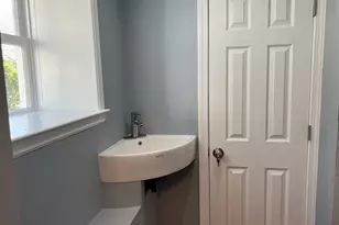 5 Almy St, Dartmouth, MA 02748 - Photo 22