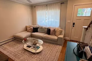429 E 6th St, Boston, MA 02127 - Photo 4