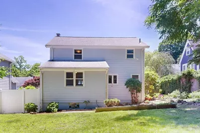 29 Buckingham Rd, Milton, MA 02186 - Photo 20