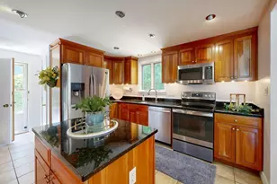29 Buckingham Rd, Milton, MA 02186 - Photo 8