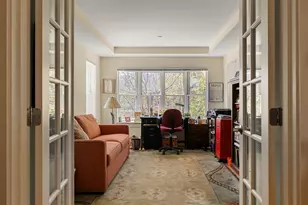 77 Marion St, Brookline, MA 02426 - Photo 6