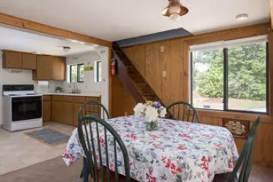 33 Kingwood St, Wareham, MA 02571 - Photo 6