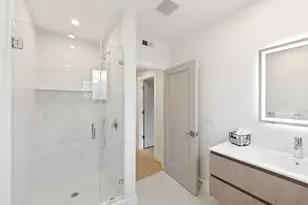 209 Tudor St, Boston, MA 02127 - Photo 18