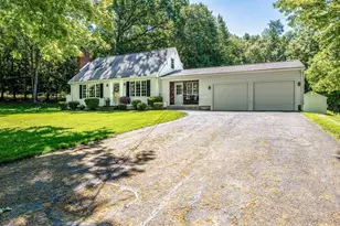 9 Branch Rd, Wilbraham, MA 01095 - Photo 2