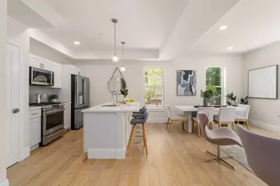 12 Arnold Circle #3, Cambridge, MA 02139 - Photo 4