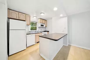 722 Highland Ave, Malden, MA 02148 - Photo 6