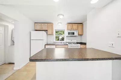 722 Highland Ave, Malden, MA 02148 - Photo 8