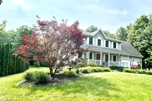 36 Stebbins St, Belchertown, MA 01007 - Photo 2