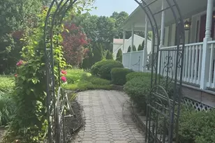 36 Stebbins St, Belchertown, MA 01007 - Photo 4