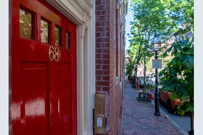 68 Phillips St #6, Boston, MA 02114 - Photo 1