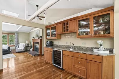27 Tilden Cr, Weymouth, MA 02190 - Photo 6